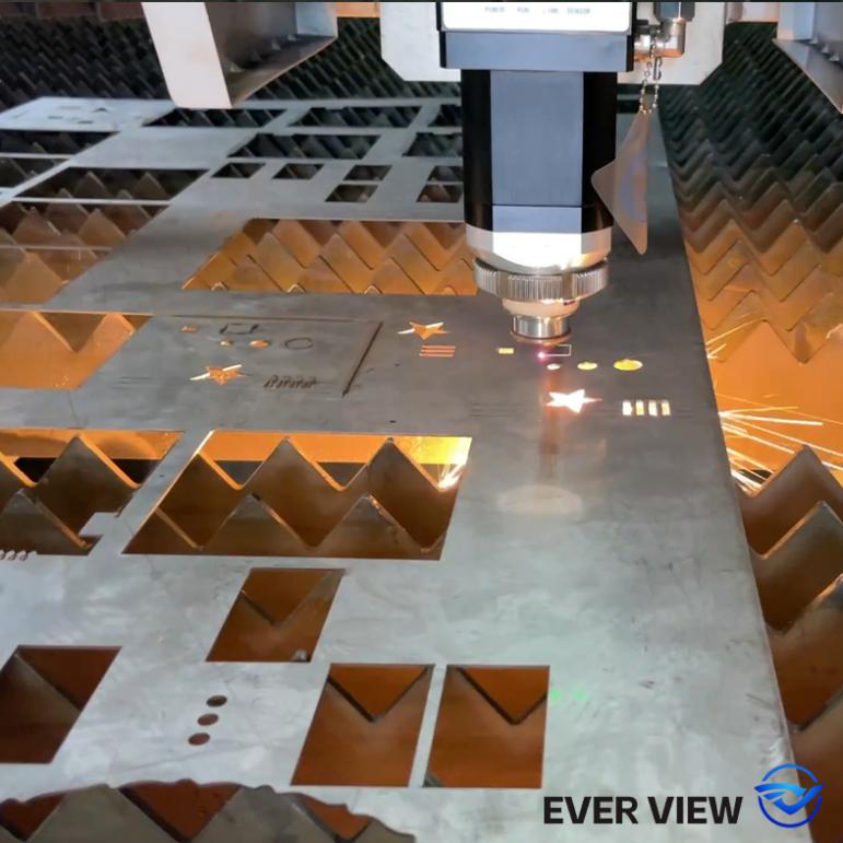 Laser cutting machines empower hardware processing; EVER VIEW achieves batch precision cutting of small hardware products.