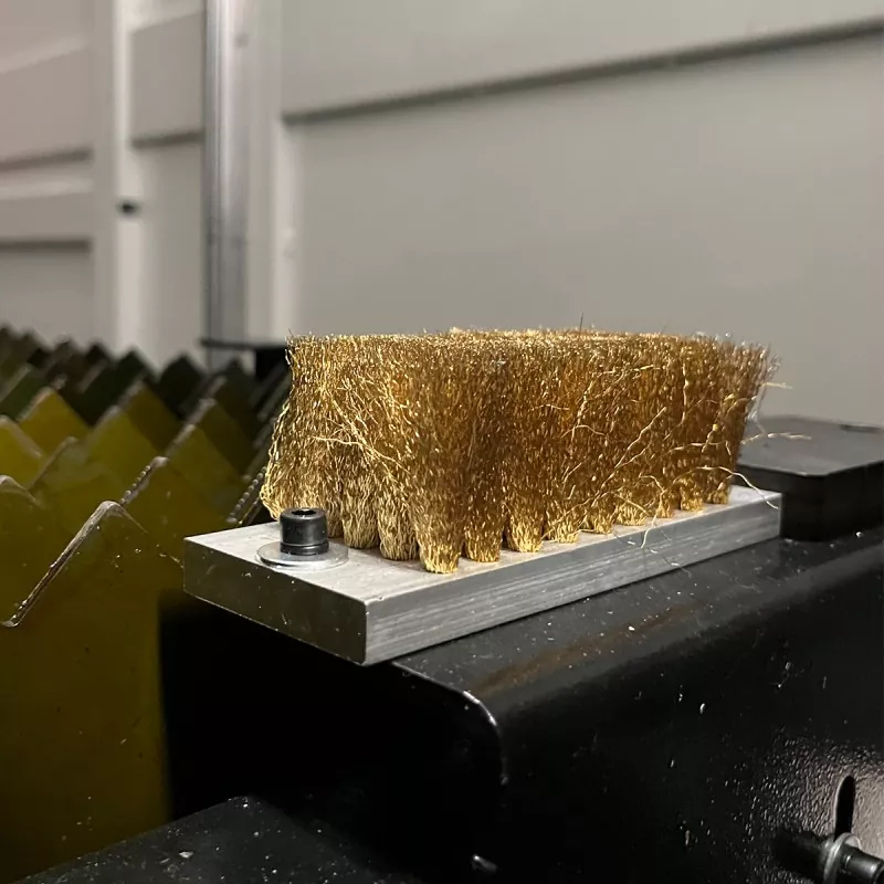 Horizontal Large Enclosed Fiber Laser Cutting Machine