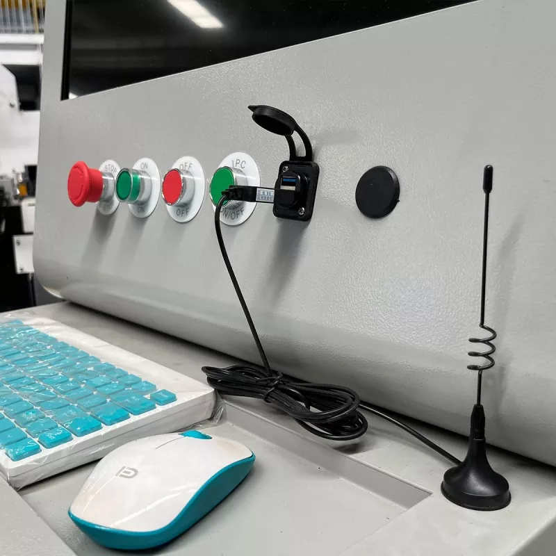 Economical Fiber Laser Tube Cutting Machine